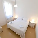 Guest Apartament Clarice Aff Casa Zia Cianetta Civ 48 بيت ضيافة