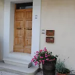 بيت ضيافة Guest Apartament Clarice Aff Casa Zia Cianetta Civ 48